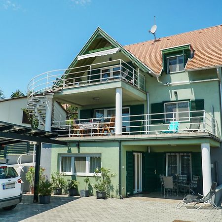 Fuegefa Apartman Balatonalmádi المظهر الخارجي الصورة