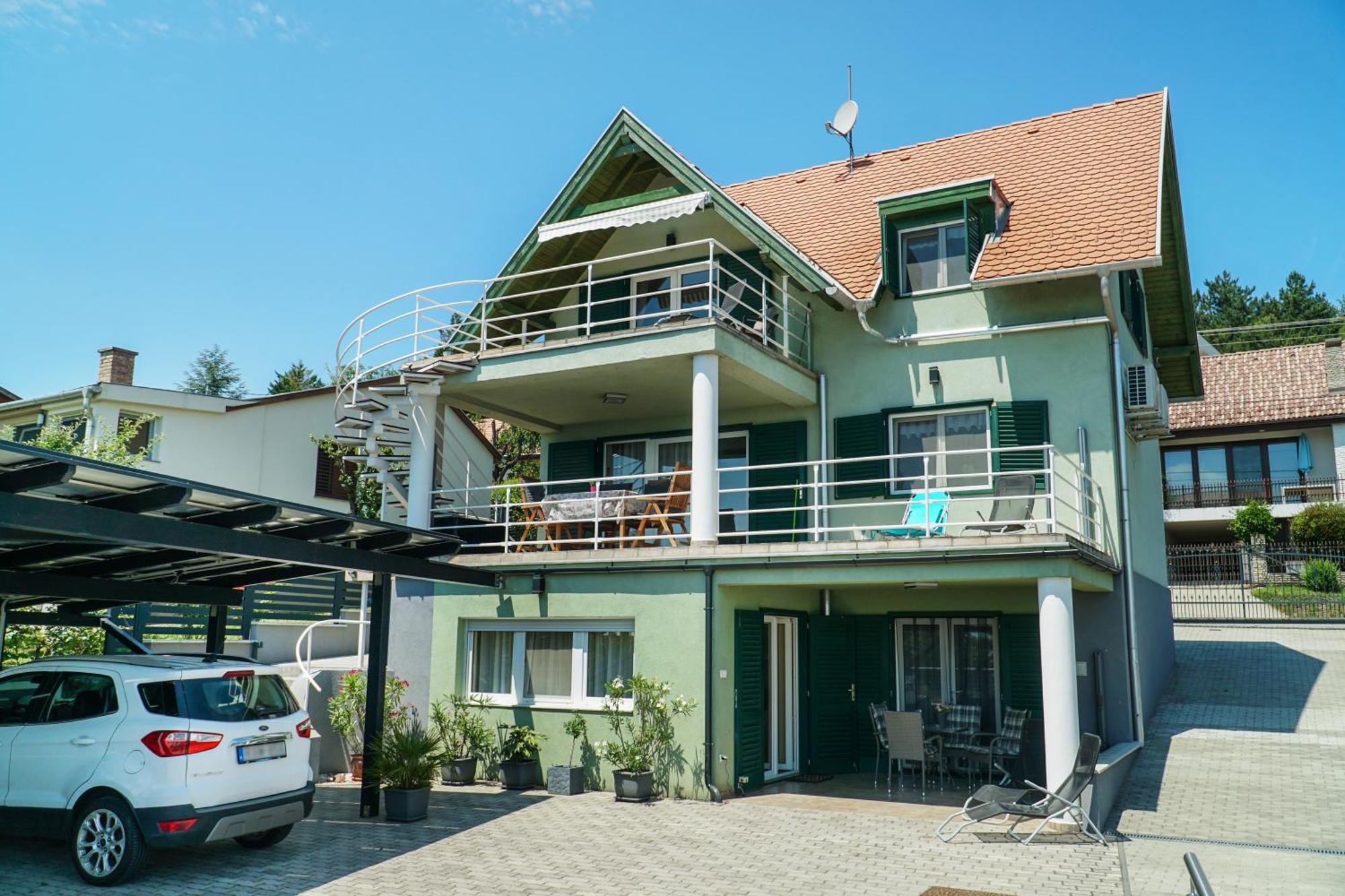 Fuegefa Apartman Balatonalmádi المظهر الخارجي الصورة
