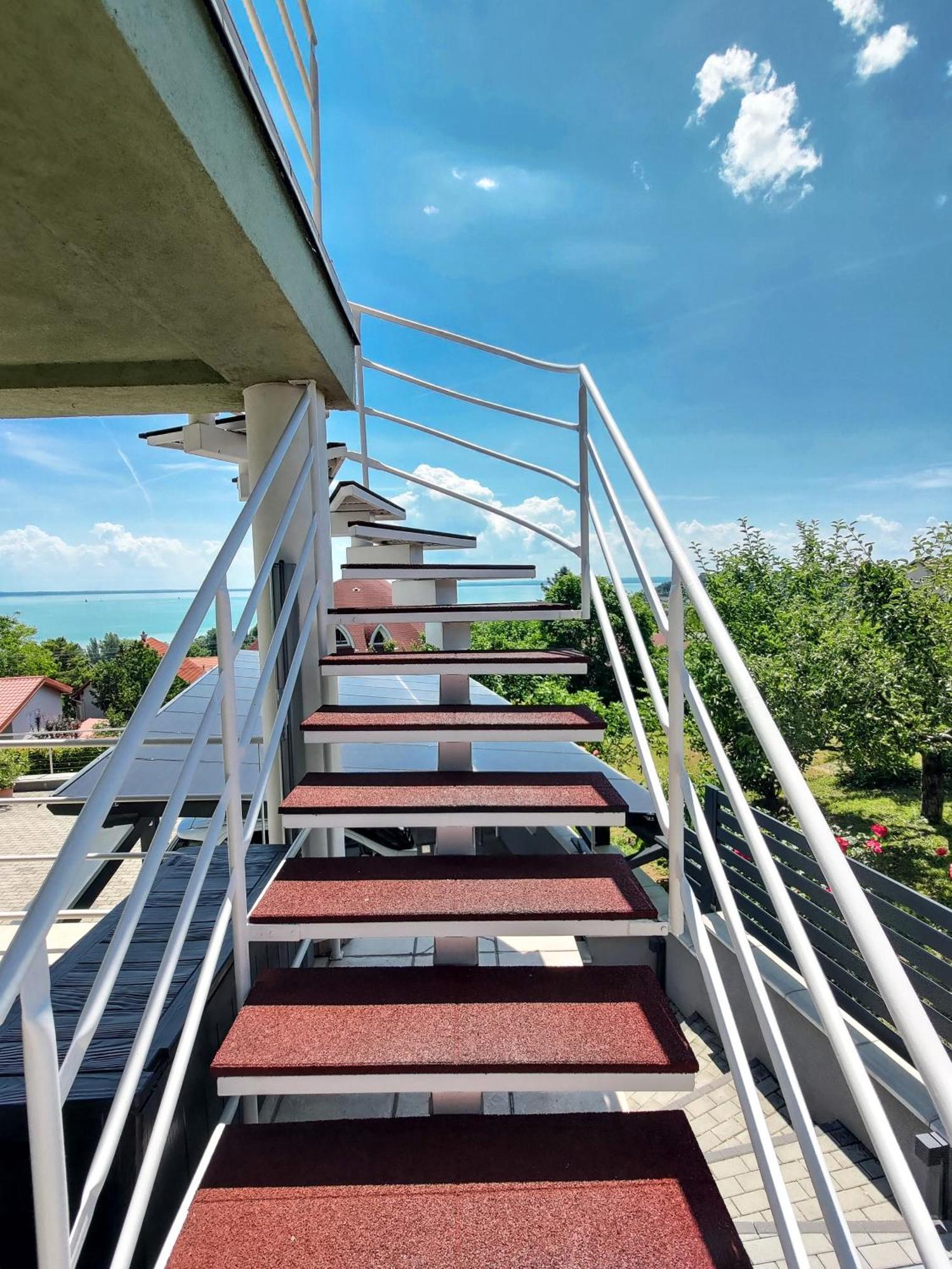 Fuegefa Apartman Balatonalmádi المظهر الخارجي الصورة