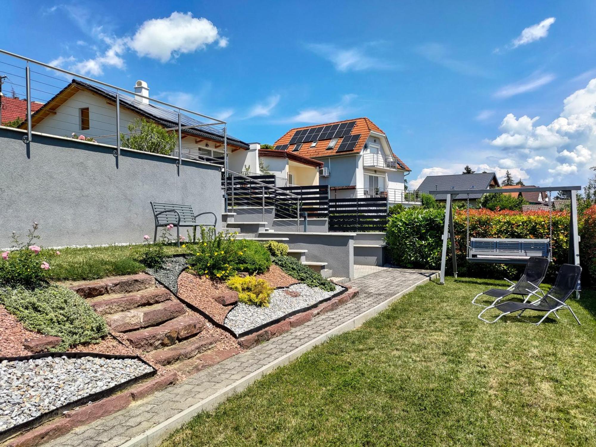 Fuegefa Apartman Balatonalmádi المظهر الخارجي الصورة